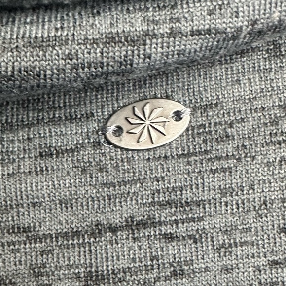 Athleta Gray Batwing and Robin Cowl Neck Top Size Small - Picture 9 of 10